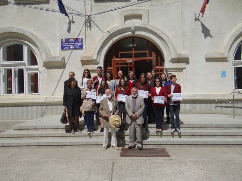 Festivitatea de premiere a Concursului Național de Creație Literară și pictură „Alecu Ivan Ghilia” - FOTO