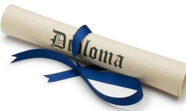 Elevii de clasa a XII au încheiat anul școlar. Urmează Bacalaureatul