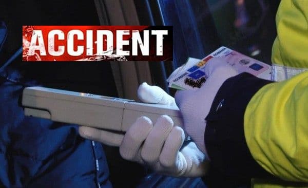 Rupt de beat nu a acordat prioritate și a lovit o maşină. Vezi ce alcoolemie avea!