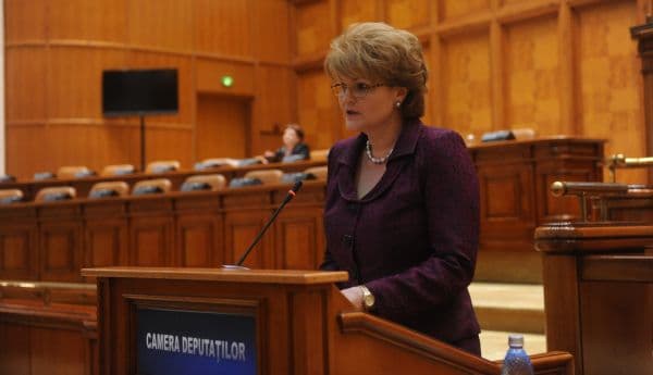 Mihaela Huncă: „Internship-ul devine contract de muncă pe perioadă nedeterminată”