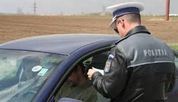 Acțiune de amploare a polițiștilor botoșăneni! Șoferii, luați cu asalt. Peste 800 de mijloace auto verificate!