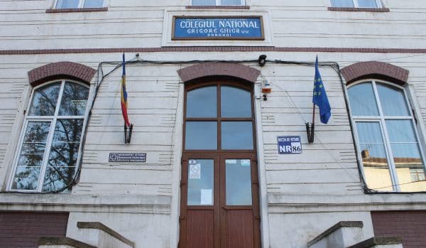 Elevii Colegiului Național „Grigore Ghica” din Dorohoi învață limbi străine cu pasiune!