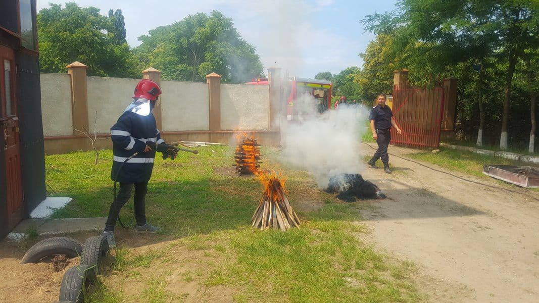Ghinion prevenit prin exerciții practice - FOTO