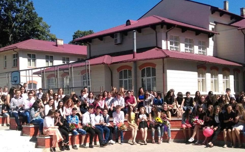 Sfârșit festiv de an școlar la Colegiul Național „Grigore Ghica”, Dorohoi - FOTO