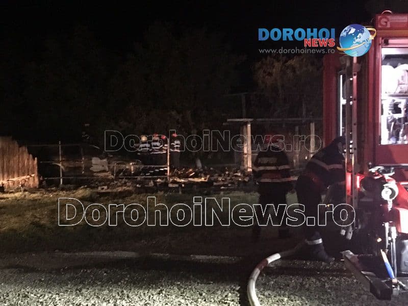 Două autoturisme și o anexă distruse de un incendiu produs în Pascari, comuna Șendriceni - FOTO