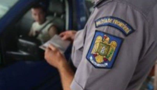 Tânăr depistat de polițiștii de frontieră dorohoieni conducând un autoturism, deși nu avea acest drept