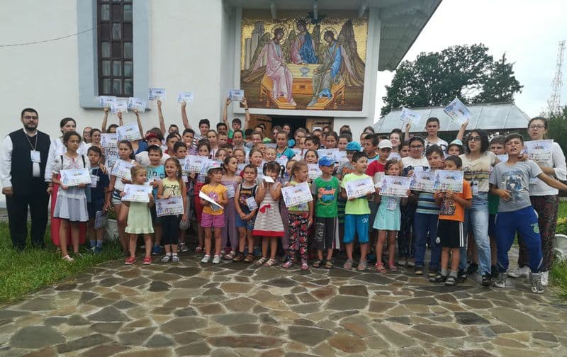 Tabăra din pridvorul satului „Bucurie în Smîrdan” - FOTO