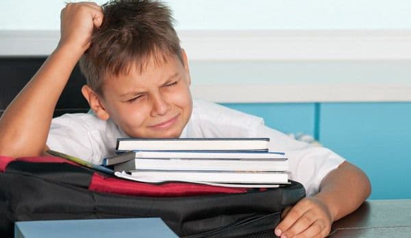 Veste proastă pentru elevi: şcoala începe mai devreme, nu la 15 septembrie. Vezi calendarul!