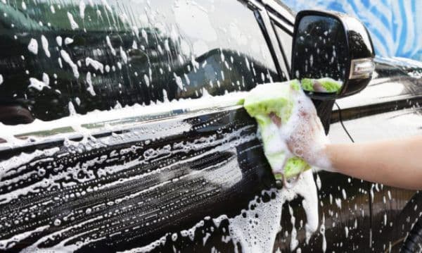 Controale ale inspectorilor ITM la spălătoriile auto din județ