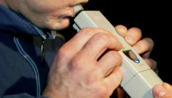 Dosar penal pentru consum de alcool