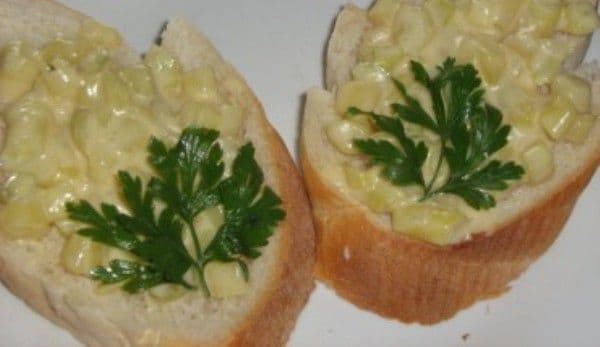 Salată de fasole verde cu maioneză