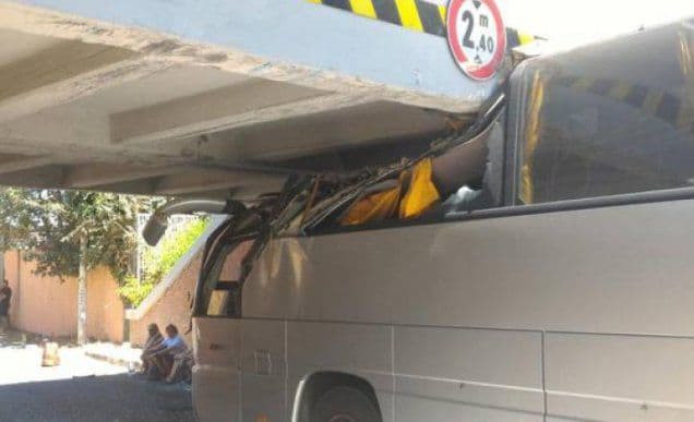 Accident ȘOCANT la Roma! Există zeci de victime