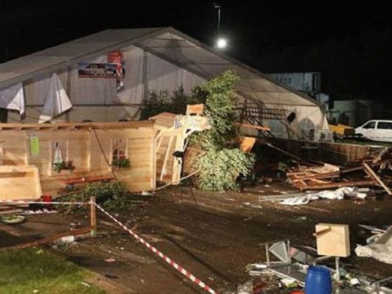 Doi morți, inclusiv o româncă de 19 ani, și 120 de răniți, în Austria, după o furtună care a distrus un cort de evenimente