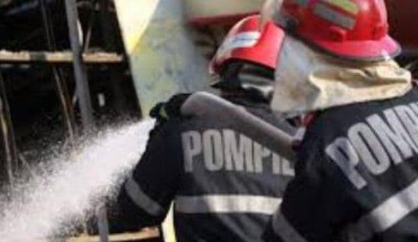 32 de intervenţii ale pompierilor botoşăneni în ultimele 24 de ore