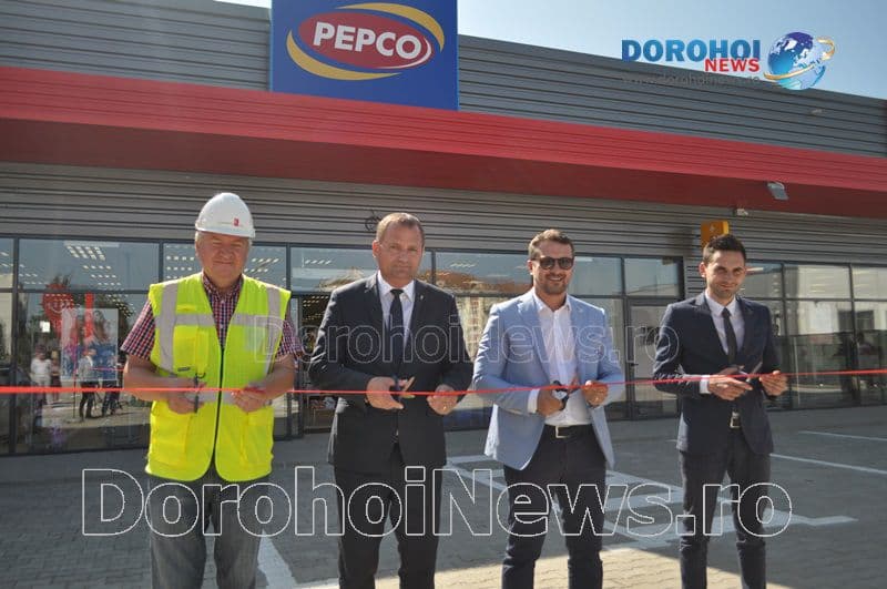 Complexul comercial „NEST Dorohoi” a fost inaugurat în prezența oficialităților – FOTO