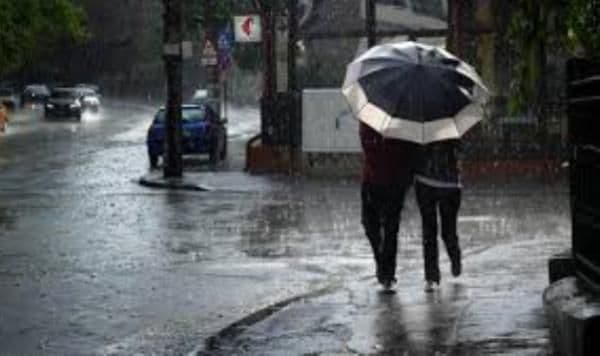 Avertizare METEO. Weekend cu ploi torențiale, descărcări electrice și grindină. Ce zone sunt lovite