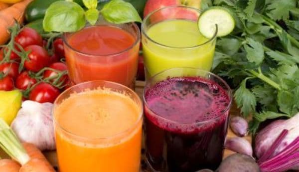 Cum se prepară sucul natural excelent în regenerarea hepatică