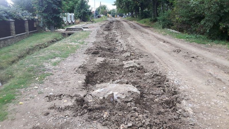 Primim la redacție – Strada Eternității după prima ploaie - FOTO