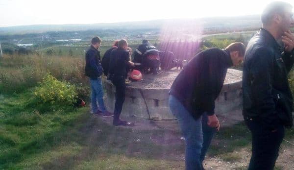 Caz șocant în Botoșani! Nou-născut aruncat în canal la câteva minute după ieşirea din maternitate