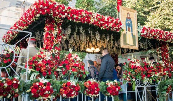 Tradiţii şi obiceiuri: Ce nu ai voie să faci în ziua Cuvioasei Parascheva!