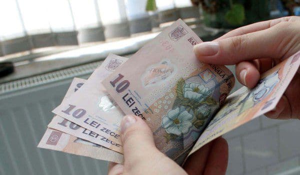 Facturile la întreținere sar în aer. Ultima iarnă cu încălzire subvenţionată de primării!