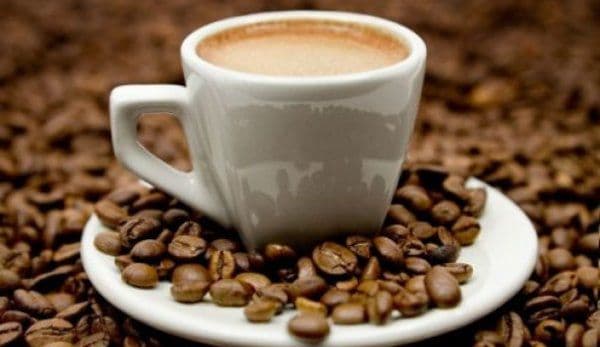 De ce cafeaua decofeinizată este mai periculoasă pentru inimă