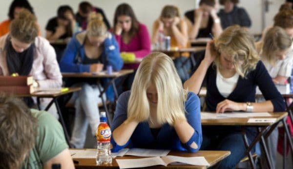 Încă o probă obligatorie la BAC. Ce li se pregăteşte elevilor