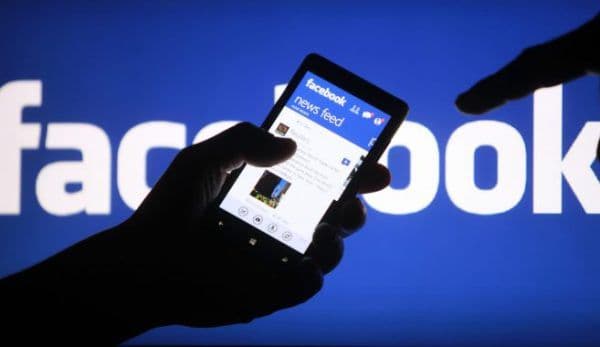 Aveți grijă la ce postați pe Facebook. O botoşăneancă a fost amendată după ce a postat un mesaj despre cumnata sa