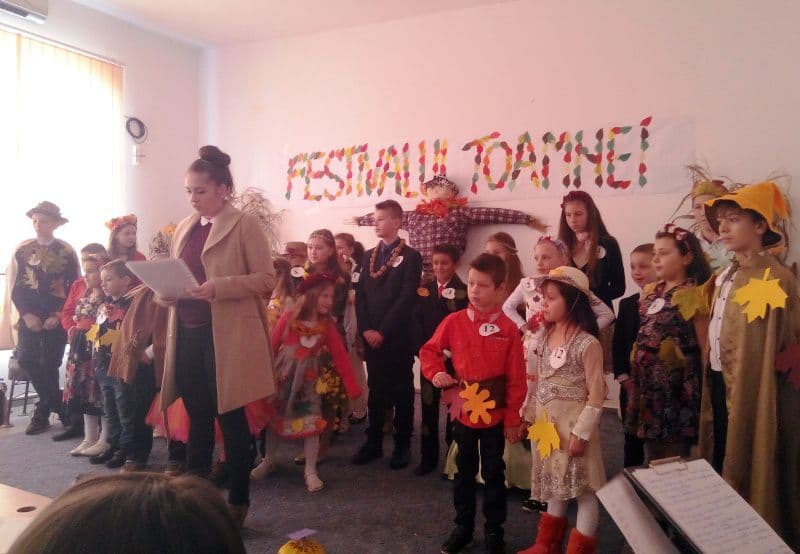 „Festivalul toamnei” la Școala Gimnazială „Gheorghe Coman” Brăești - FOTO
