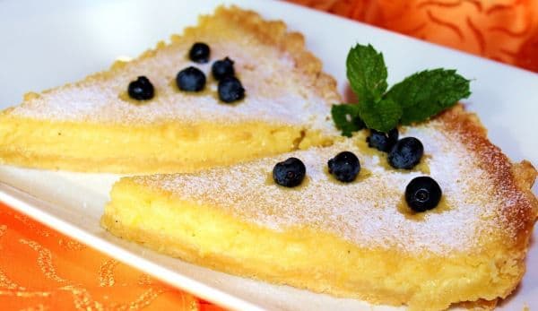 Tartă cu cremă de lămâie