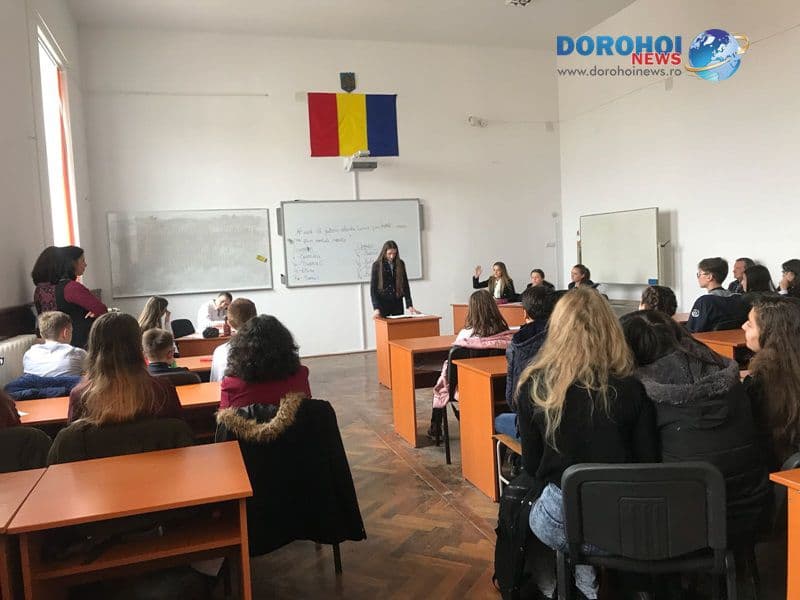 Colegiul Național „Grigore Ghica” Dorohoi: Primarul municipiului prezent la o dezbatere academică - FOTO