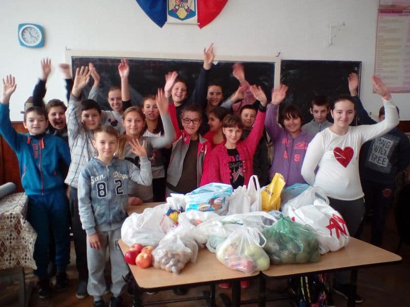 Școala Gimnazială „Dimitrie Romanescu” Dorohoi - activități specifice Săptămânii Educației Globale - FOTO