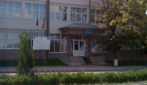Liceul „Regina Maria” Dorohoi înscris în proiectul Let's Get Green!