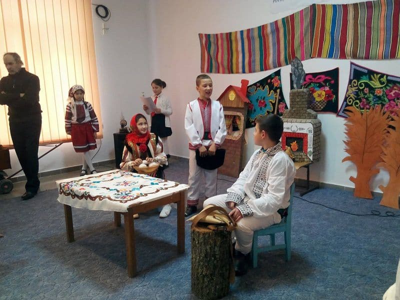 „Povești la gura sobei” la Școala Gimnazială „Gheorghe Coman” din Brăești - FOTO
