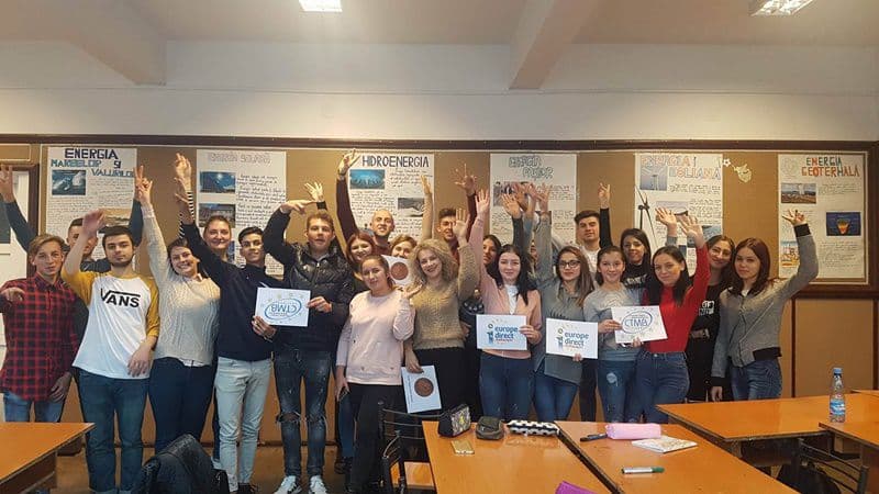 „Ia atitudine pentru viitorul tău!” la Liceul „Regina Maria” Dorohoi - FOTO