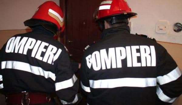 Femeie de 66 de ani din Dorohoi găsită moartă în casă. Au intervenit pompierii și angajații de la ambulanță
