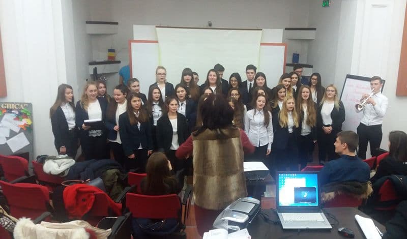 Colegiul Național „Grigore Ghica” Dorohoi: Clopotul reîntregirii - FOTO