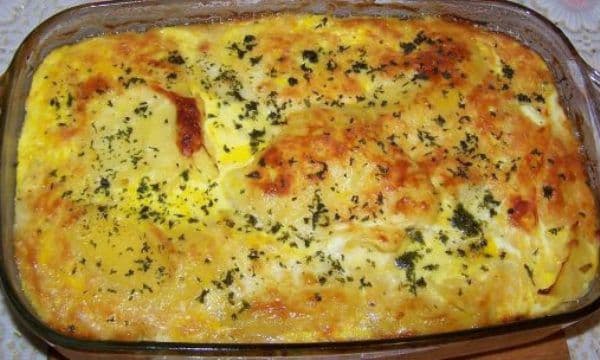 Cartofi cu crustă la cuptor