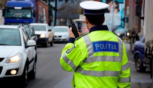 Radarele polițiștilor, date peste cap în weekend: 16 șoferi au depășit viteza legală