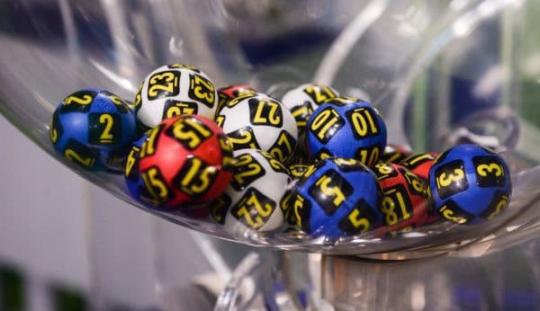Loto 6/49: Iată numerele extrase duminică, 17 decembrie