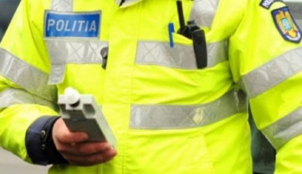 Șofer din Botoșani cu alcool la bord depistat de polițiști în trafic