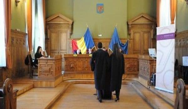 Un judecător și un procuror, numiți prin decret prezidențial, la Dorohoi