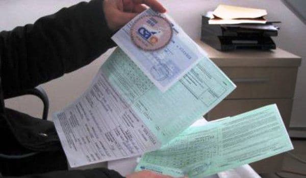 Veste bună pentru șoferii care își fac polițe RCA la final de an