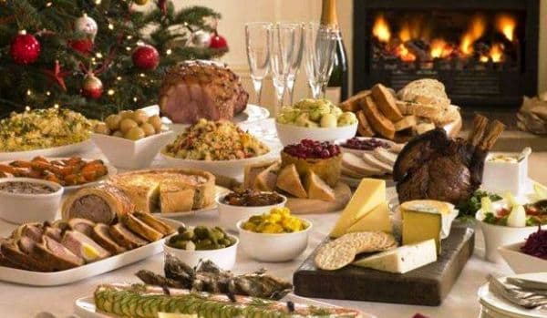 Revelion 2018. Ce trebuie să ai pe masă la cumpăna dintre ani pentru a avea noroc tot anul