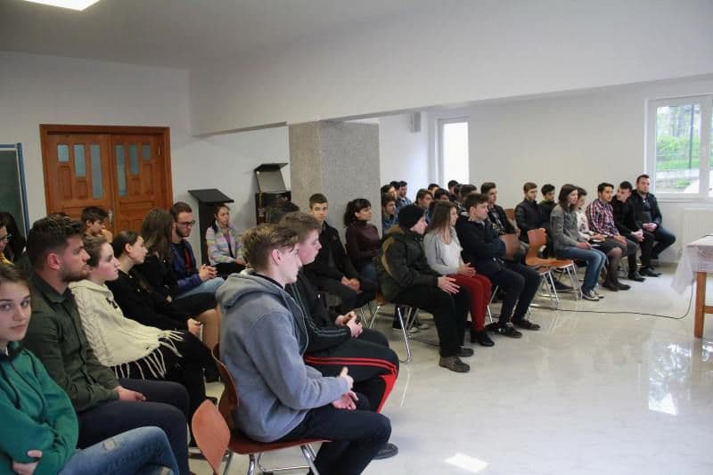 conferinta tineri tineti candela aprinsa pr mihail daniliuc (7)