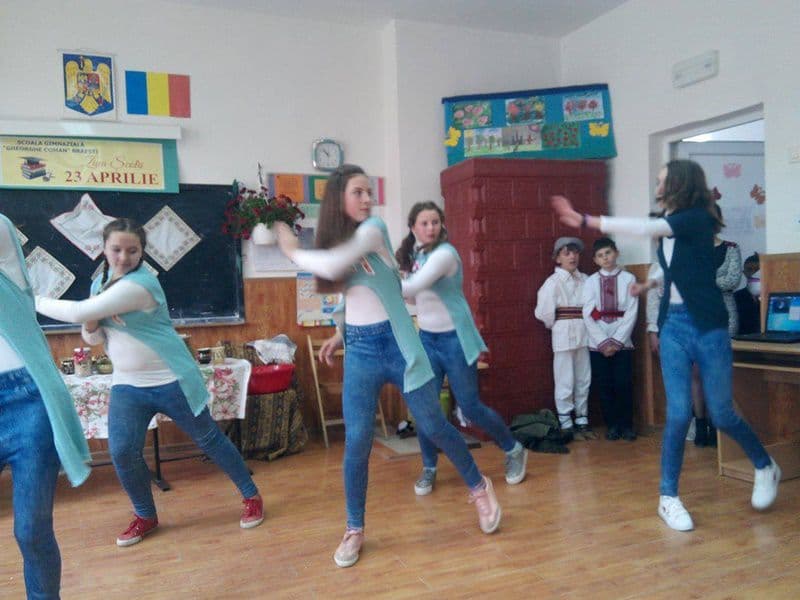 scoala braesti 01