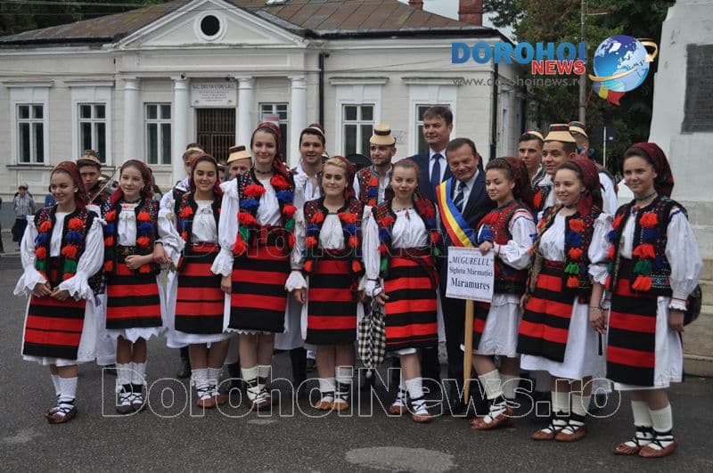 Festivalul Mugurelul parada_10