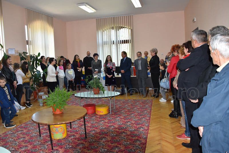 Expozitie Pasi spre culori06