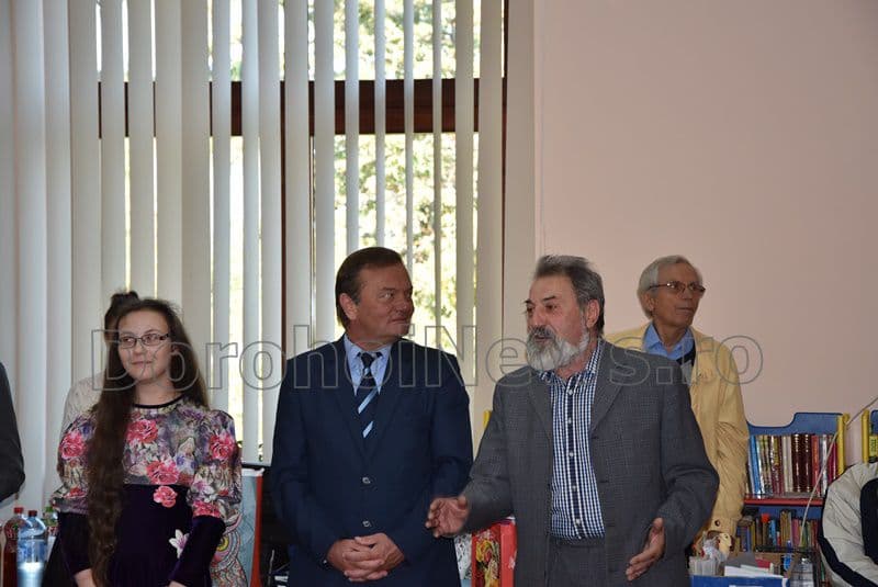 Expozitie Pasi spre culori12