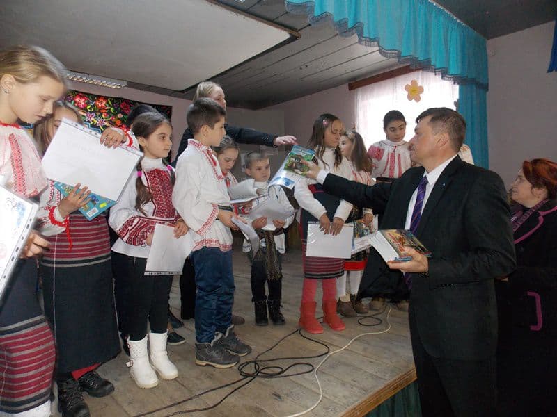 elevi Ibanesti 002